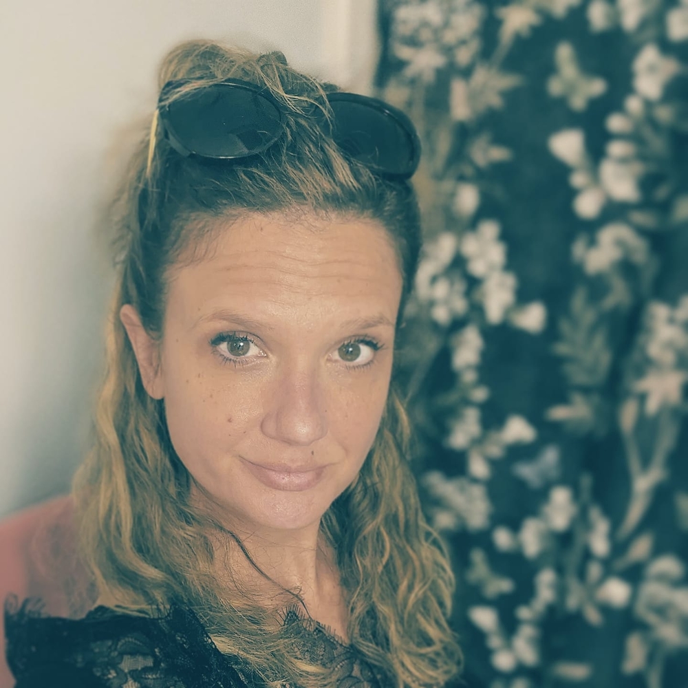Meet your Posher, Jillian